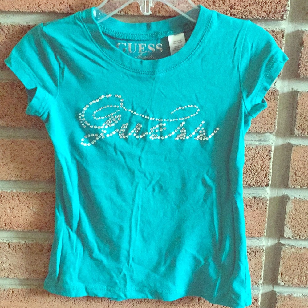 Guess tee shirt